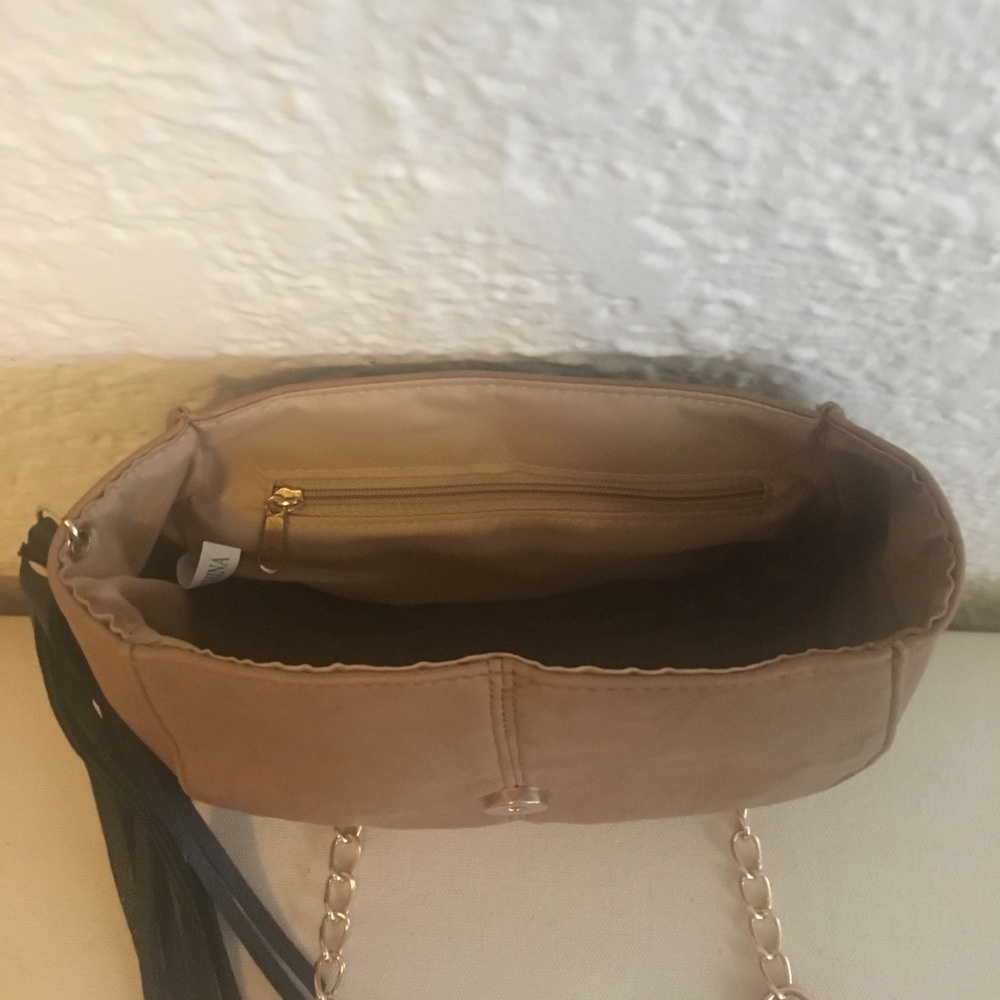 Tassel and Chain Crossbody - Picture 3 of 3
