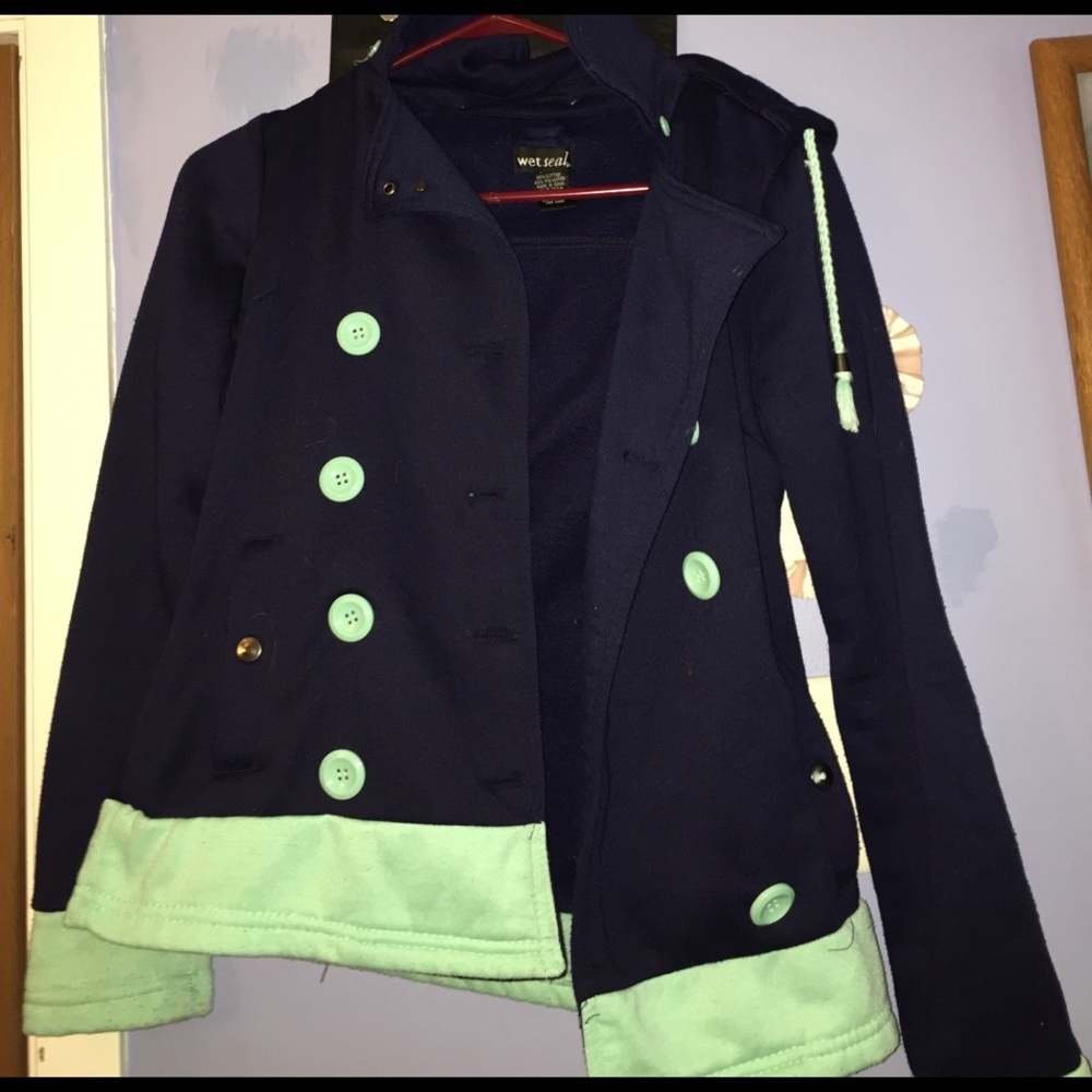 JACKET - Picture 3 of 3