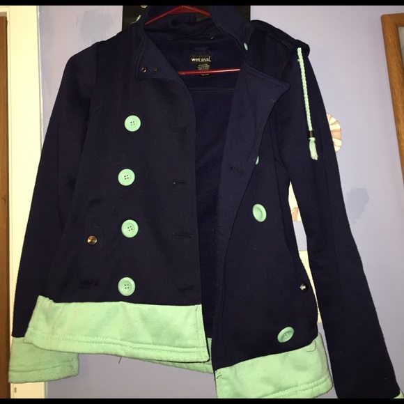 JACKET - Picture 3 of 3