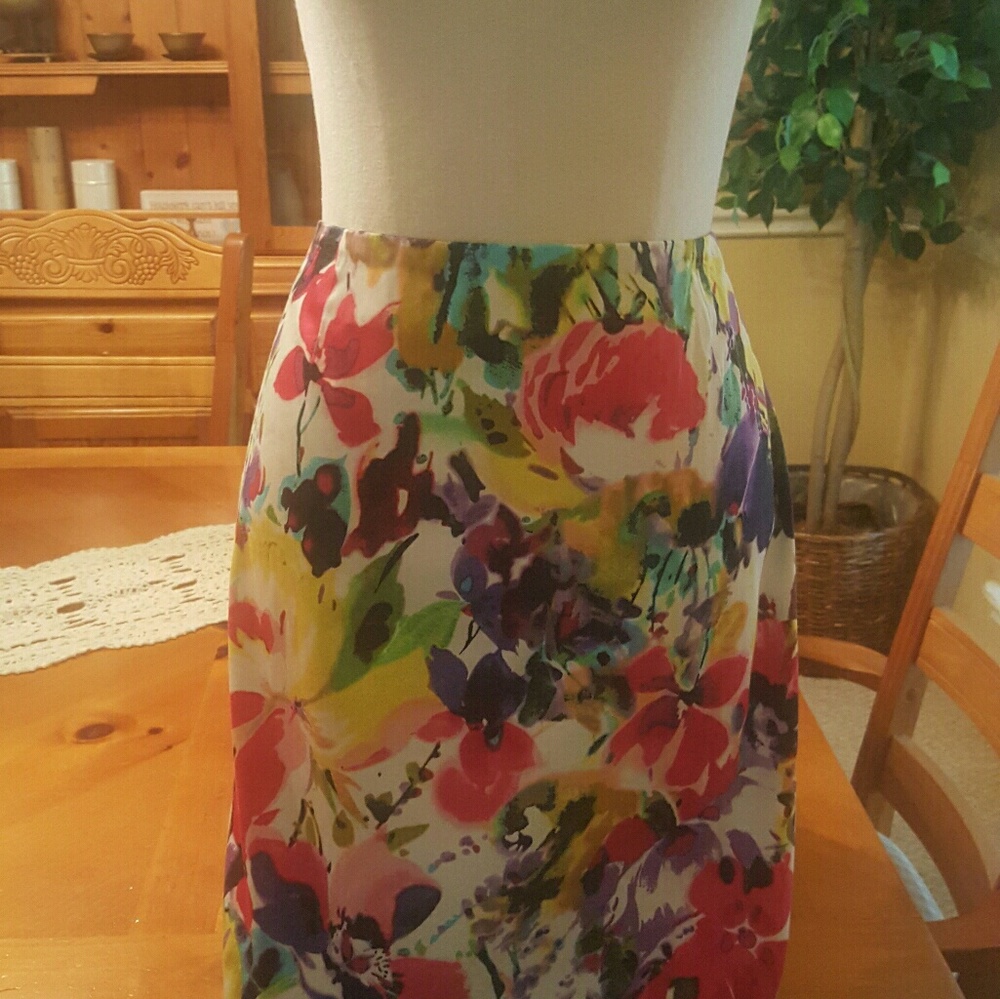 Jones/Wear Skirt Size 12