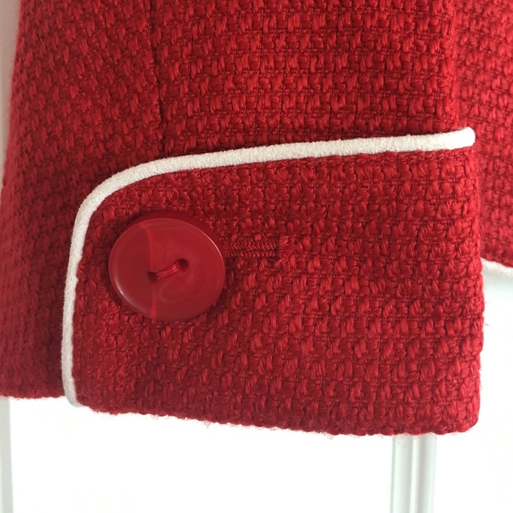 Red Jacket - Picture 2 of 6