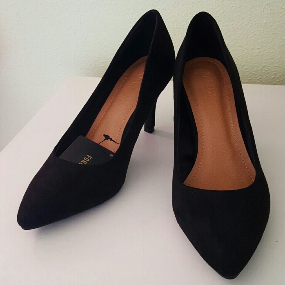 Black Faux Suede Pumps
