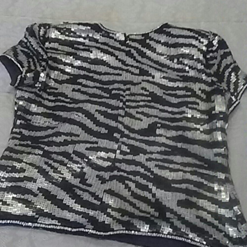 Beaded Pants Suit - Picture 3 of 8