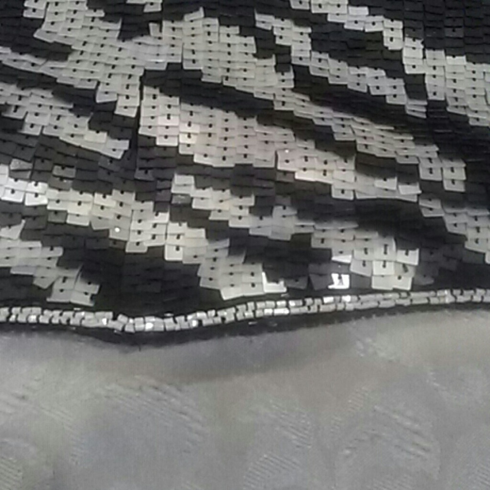 Beaded Pants Suit - Picture 4 of 8