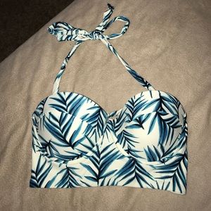 Palm Tree Print Bikini Top NWOT