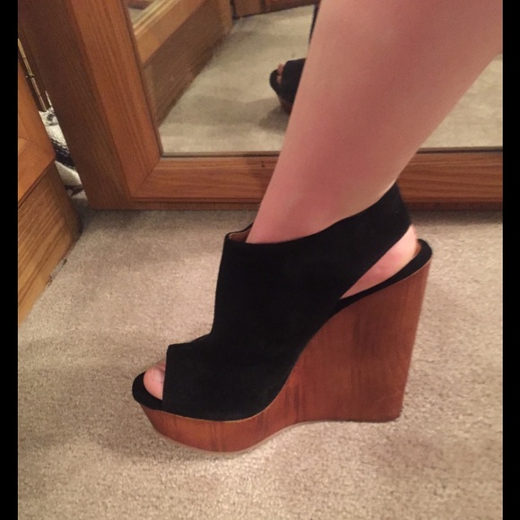 Faux Suede Wedges - Size 7 - Picture 2 of 6