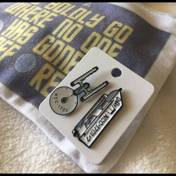 Jewelry - Star Trek Earrings