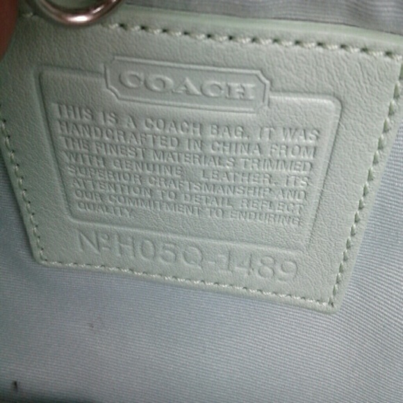 Coach purse - Picture 3 of 6