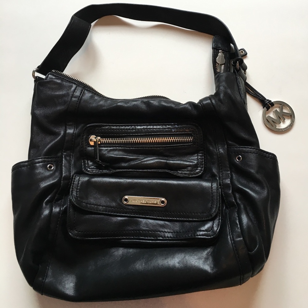 Black Michael KORS purse