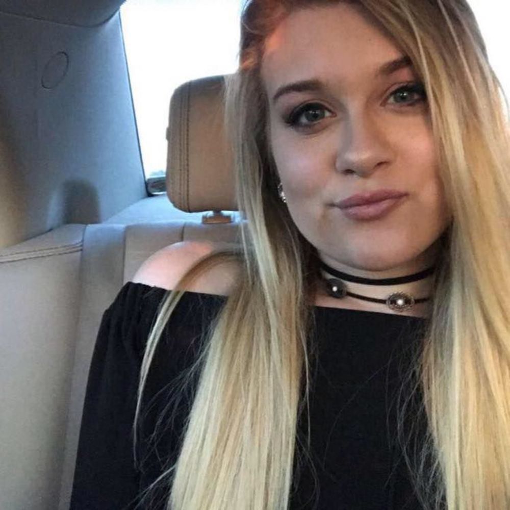 Meet your Posher, Ami