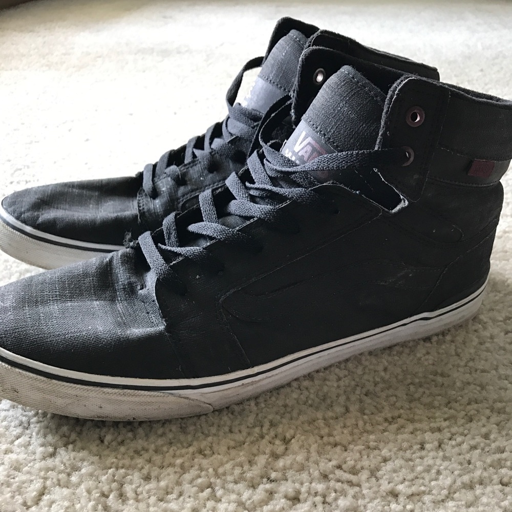 Men's VANS hightops shoes