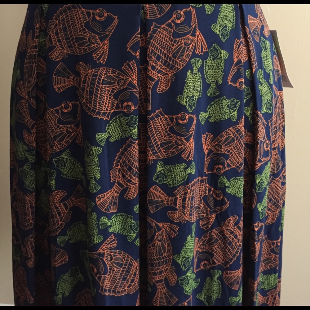 LuLaRoe Madison Skirt with fish  🐟