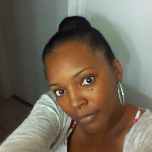 Meet your Posher, Ethailia