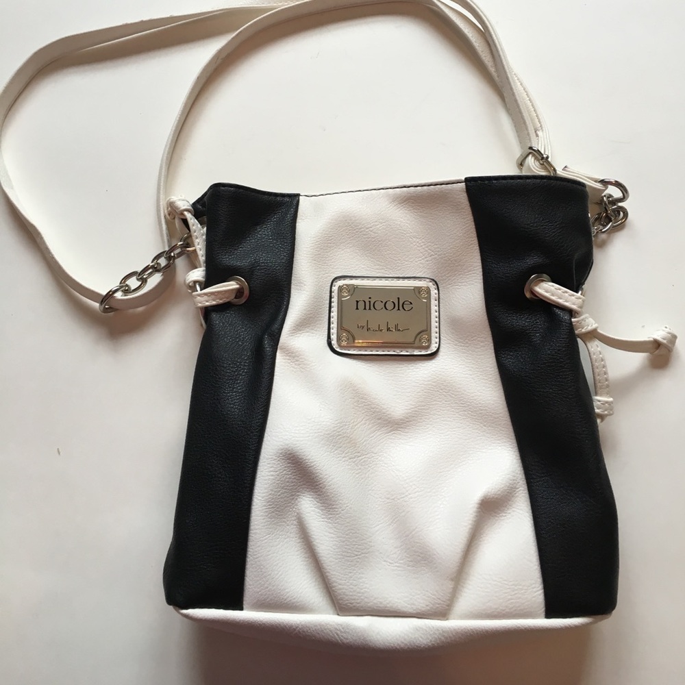 Nicole Miller - black and white side bag