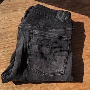 AEO Destroyed Jegging