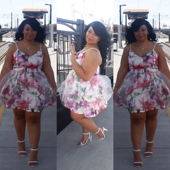 🌸HOST PICK🌸 Dress - Picture 2 of 6