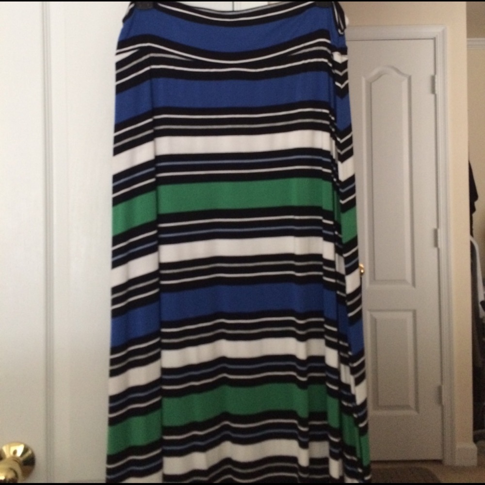 Maxi skirt