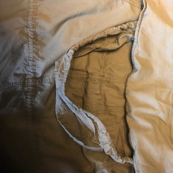 Hooded utility jacket - Picture 6 of 7