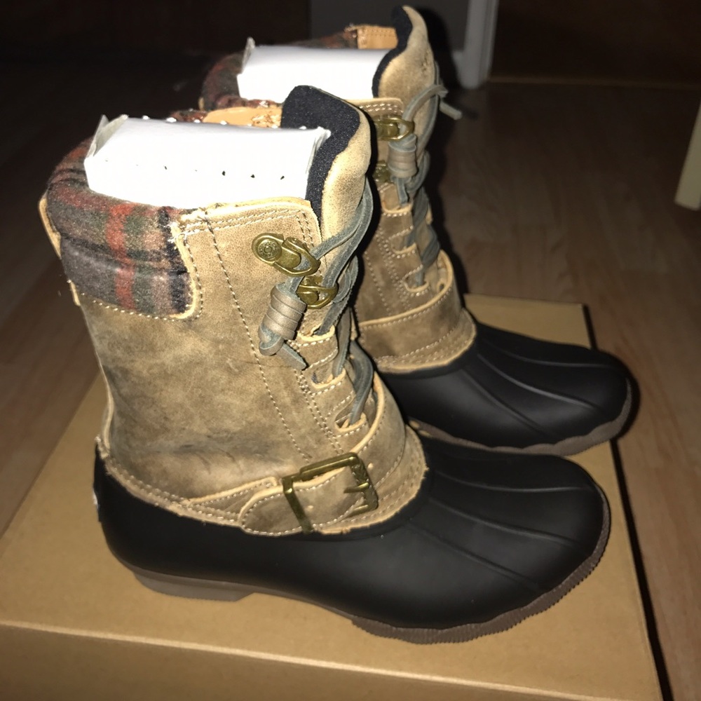 ❗️BRAND NEW❗️Sperry Duck Boots