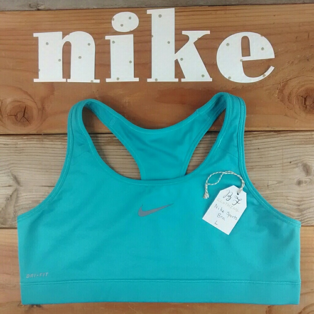 SALE Nike NWOT Blue Sports Bra