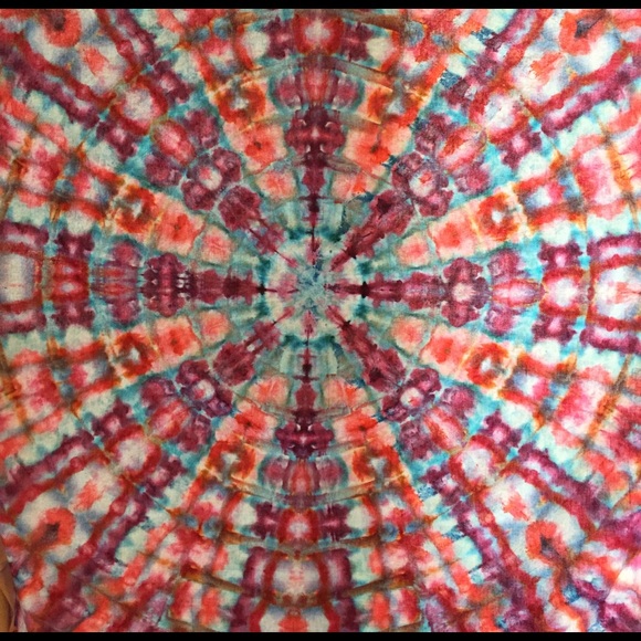 85x100" tapestry - Picture 3 of 4