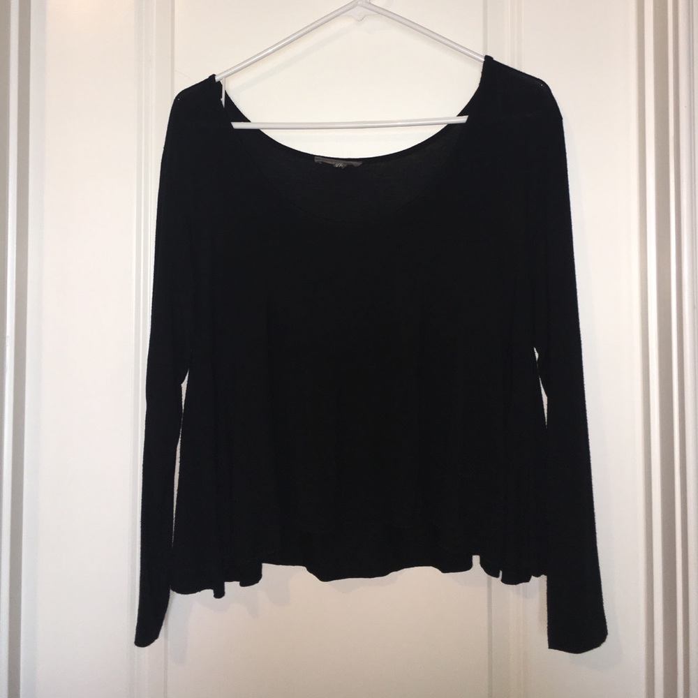 Black scoopneck longsleeve top