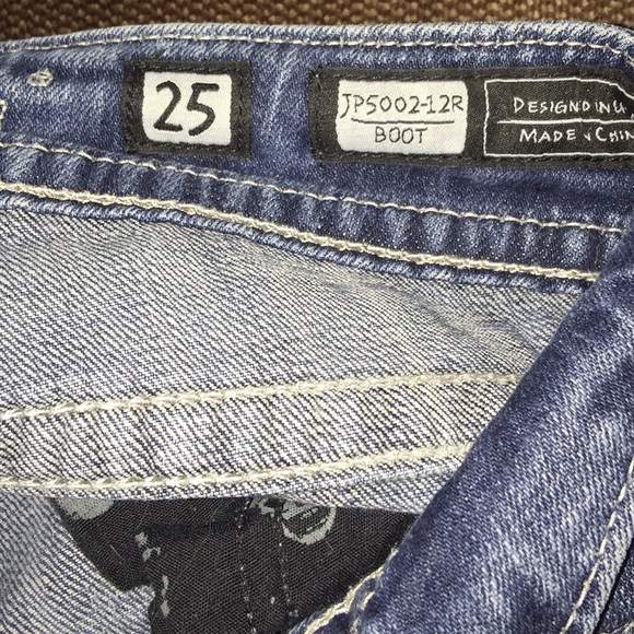 Rose Laced Miss Me's 😍 - Picture 2 of 5