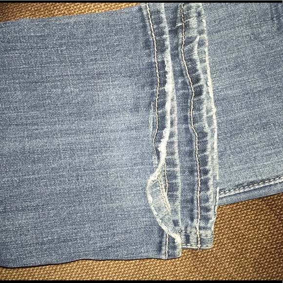 Rose Laced Miss Me's 😍 - Picture 5 of 5