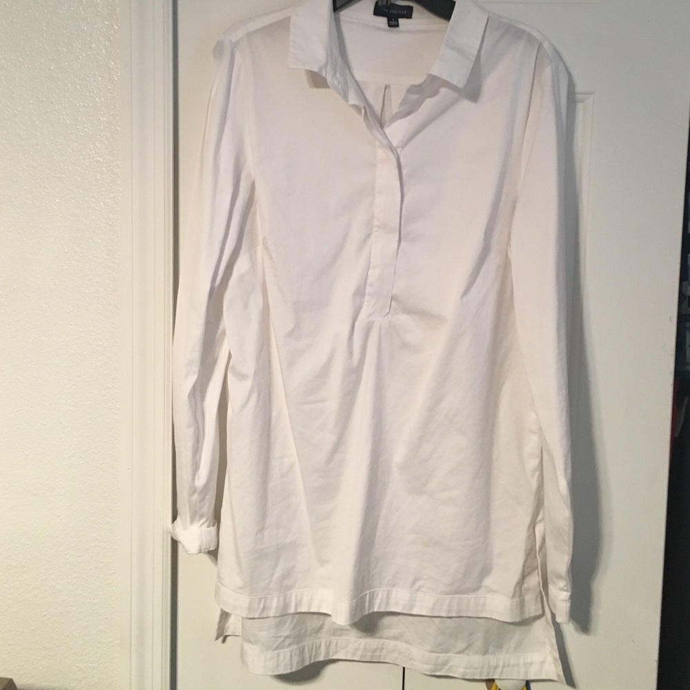 The limited white shirt
