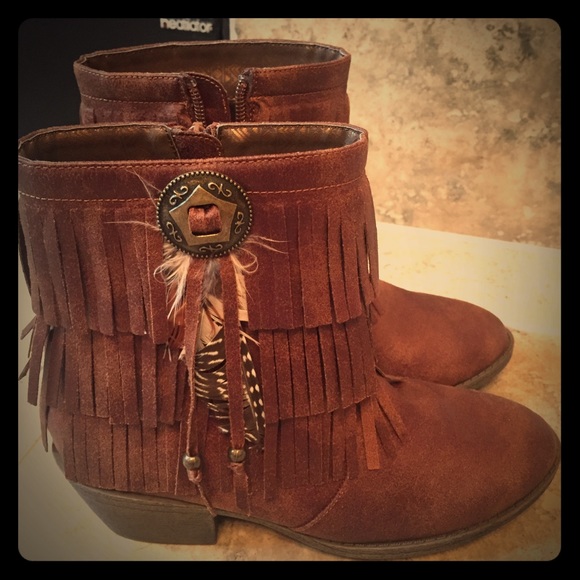 ❌SOLD❌ Girls Justice Fringe Zip Up Brown Boots - Picture 1 of 5