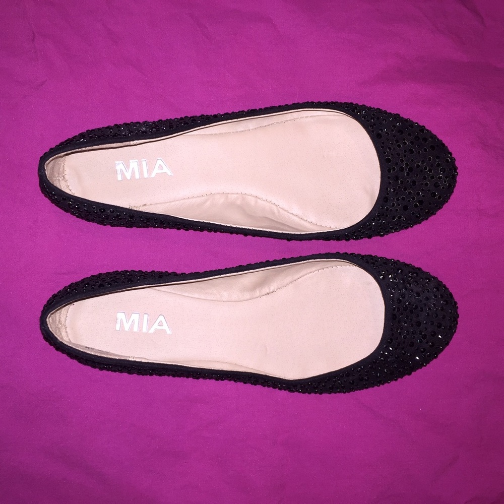 MIA studded flats
