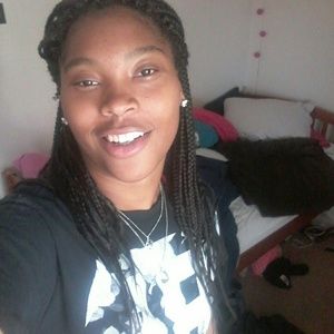 Meet your Posher, Taylor