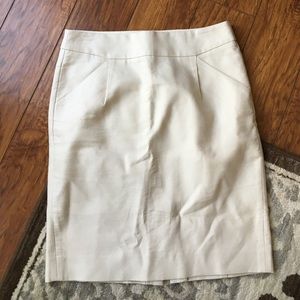 J. Crew "The Pencil Skirt" in Creme. Sz. 4