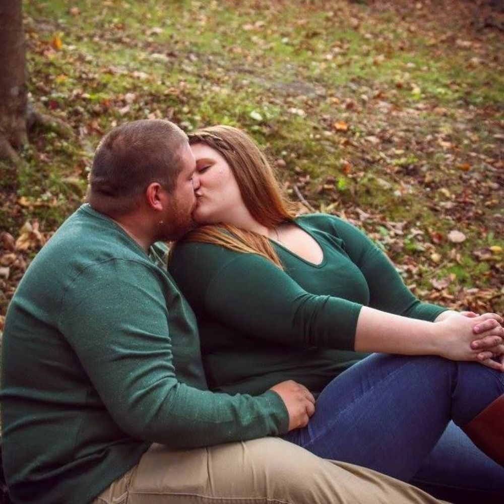 Meet your Posher, Adara