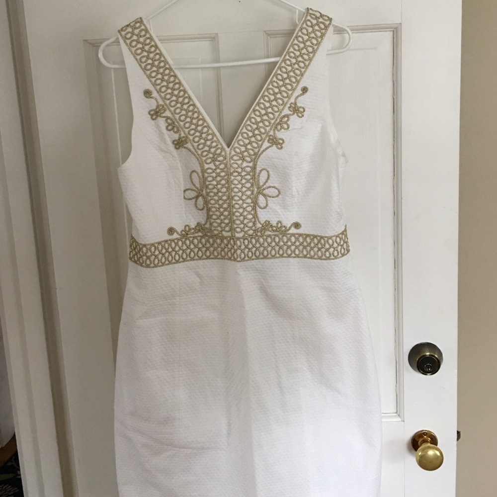 NWT shoulder strap white and gold dress