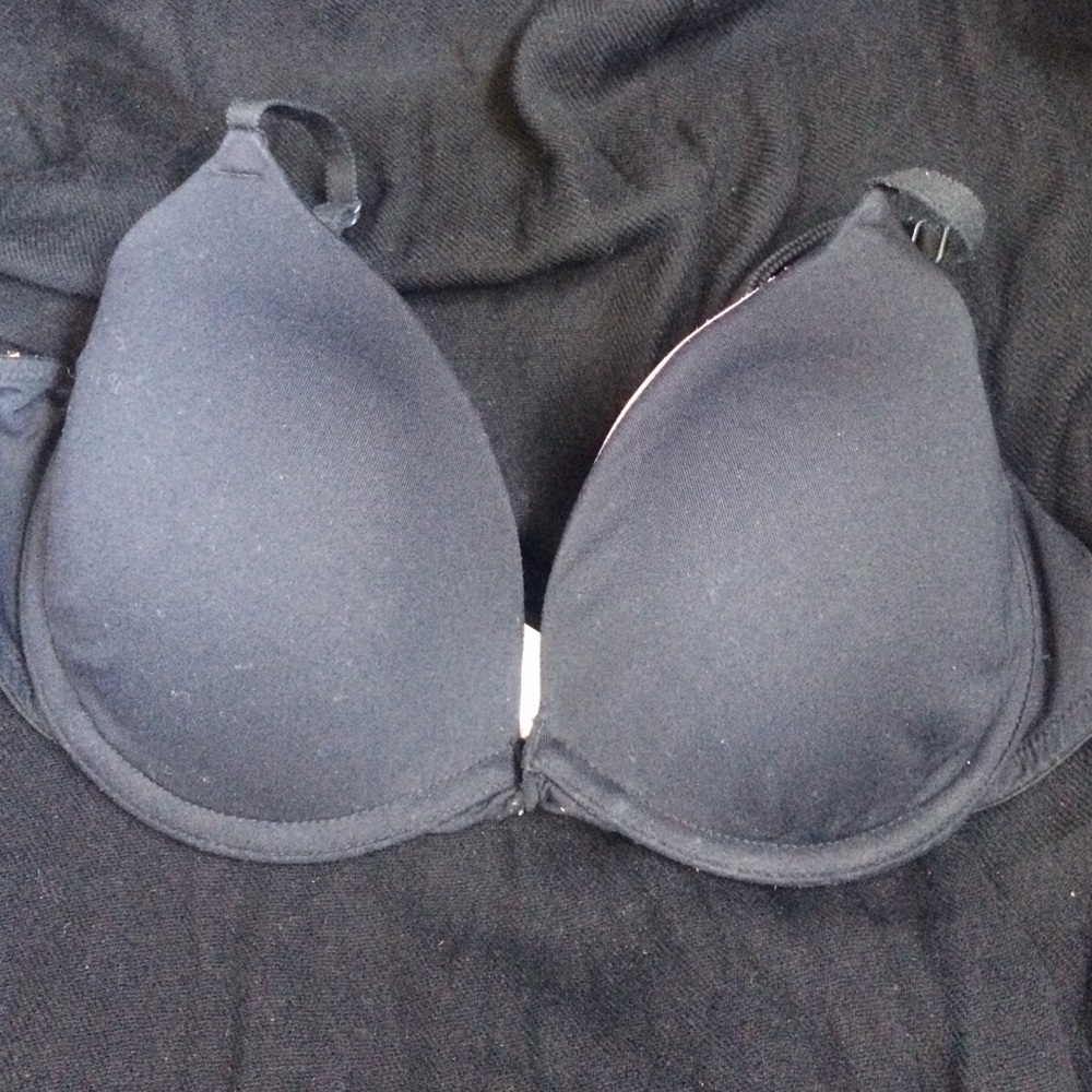 Victoria's Secret pink bra 36B