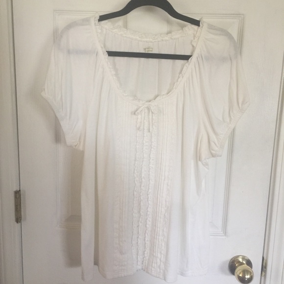 GIFTED cana512 NWOT white baby doll top - Picture 2 of 3