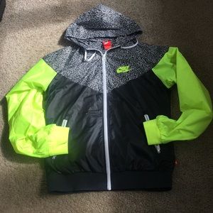 Women's Nike windbreaker black neon M