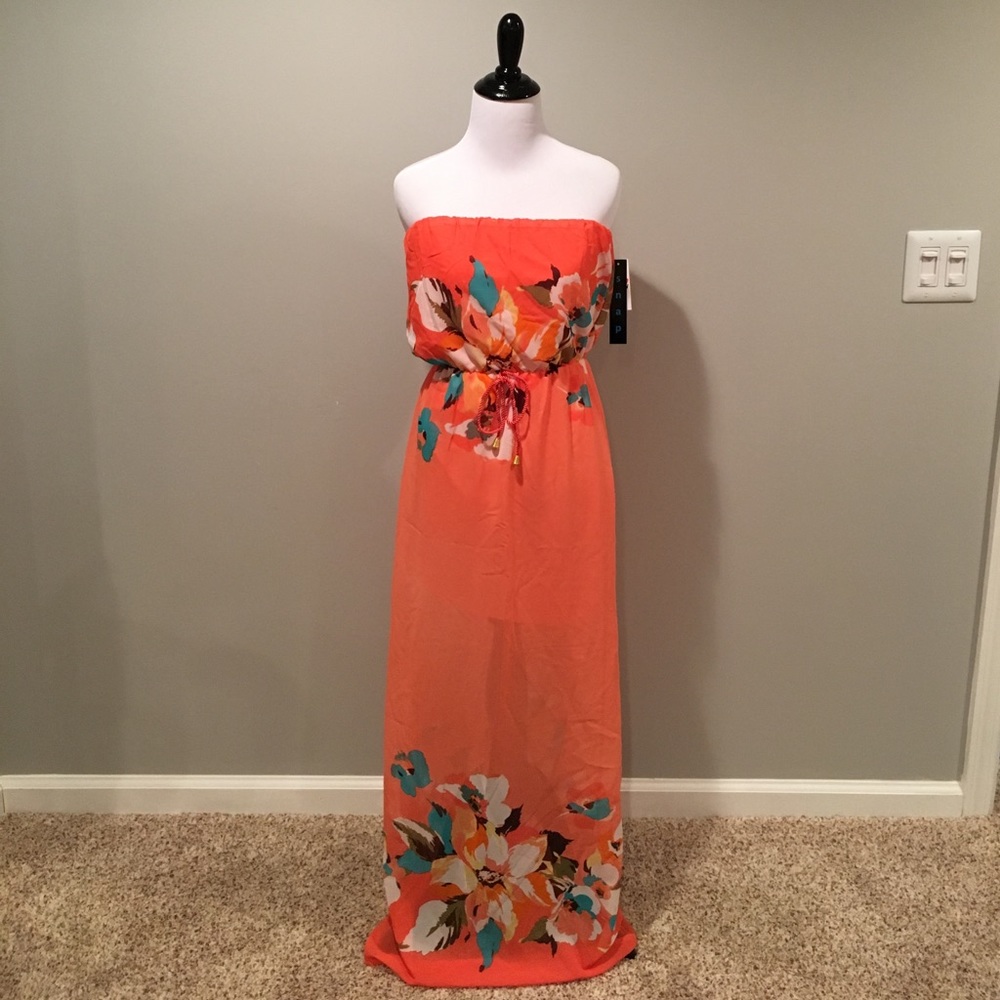NWT Floral Maxi Dress