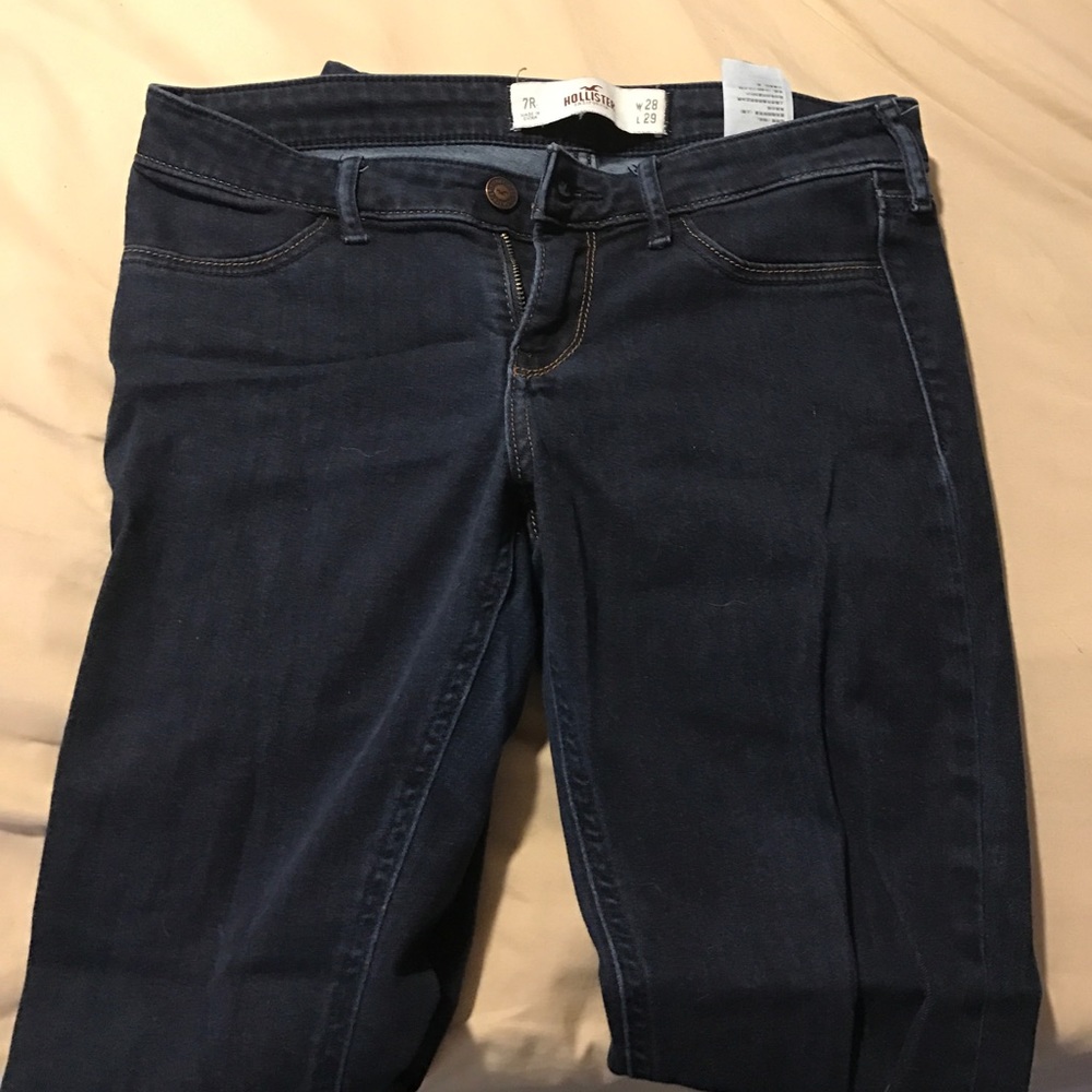 Hollister skinny jeans.