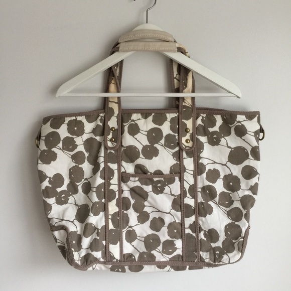 GAP | Tan Floral Tote - Picture 2 of 8