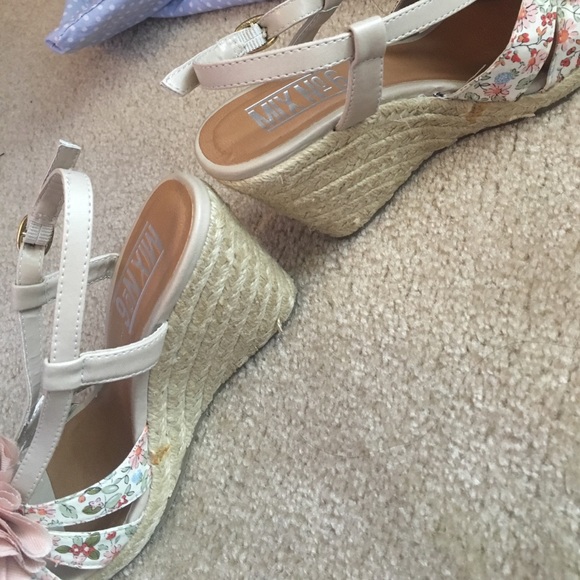 Extra pics! - Picture 4 of 4