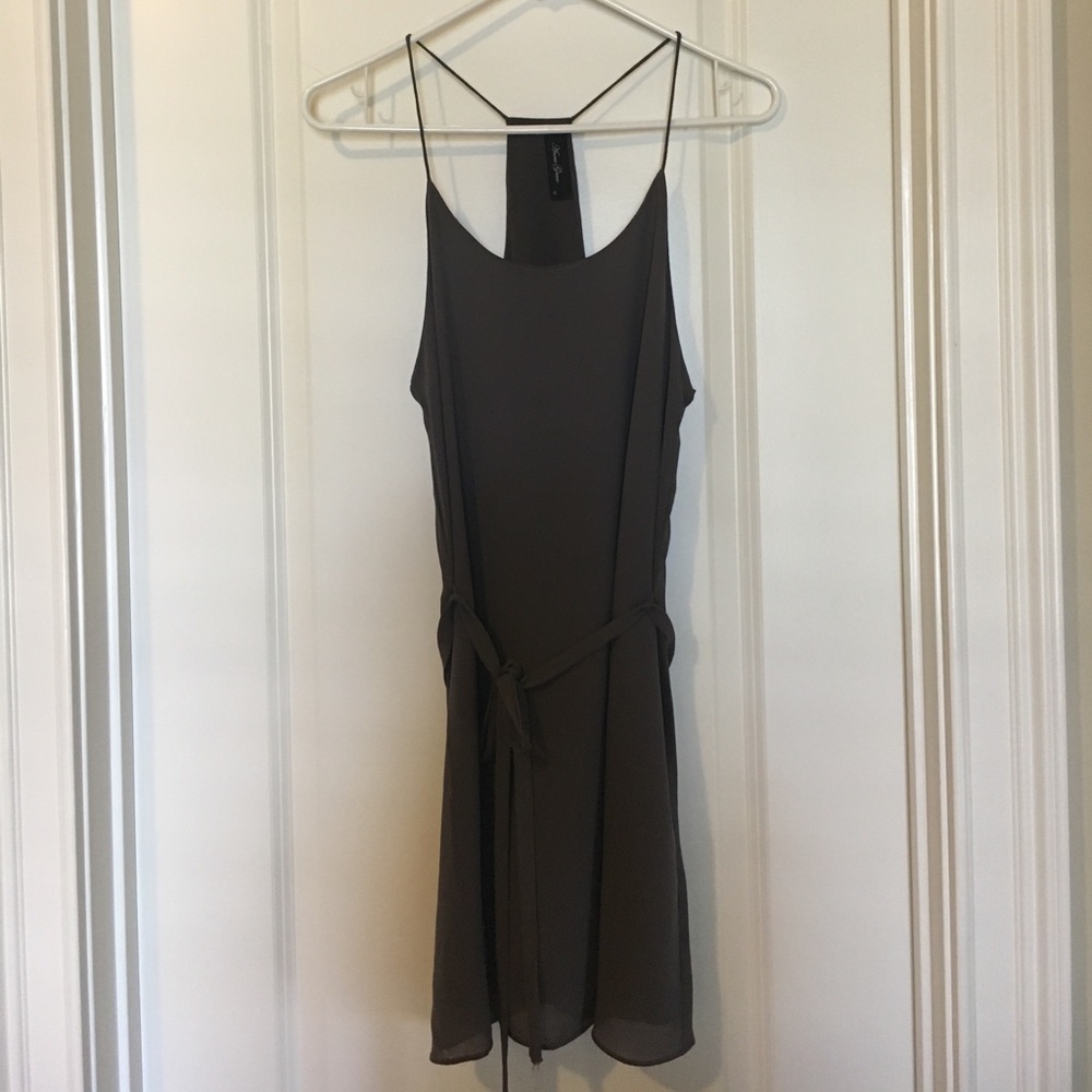 Grey mini dress with adjustable waistband