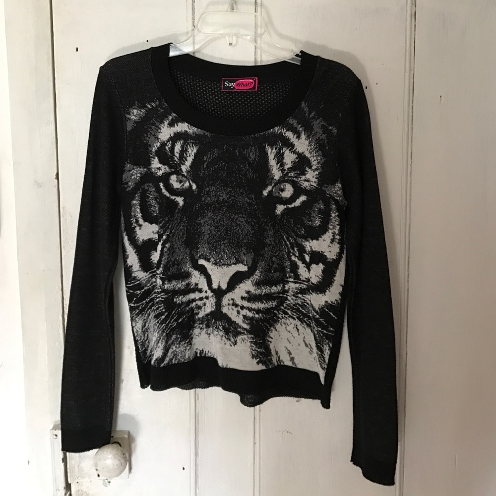 Black sweater with tigers face