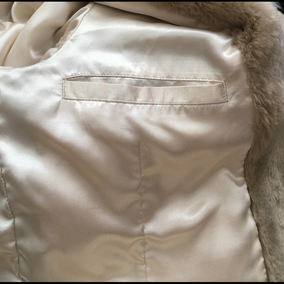 NEW Kristen Blake Fur coat for sale. - Picture 6 of 7