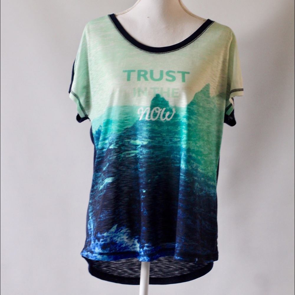 NWOT Graphic Tee