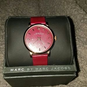 Marc Jacobs leather band watch