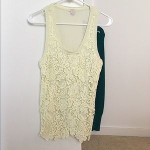 Beautiful and detailed J Crew tank!