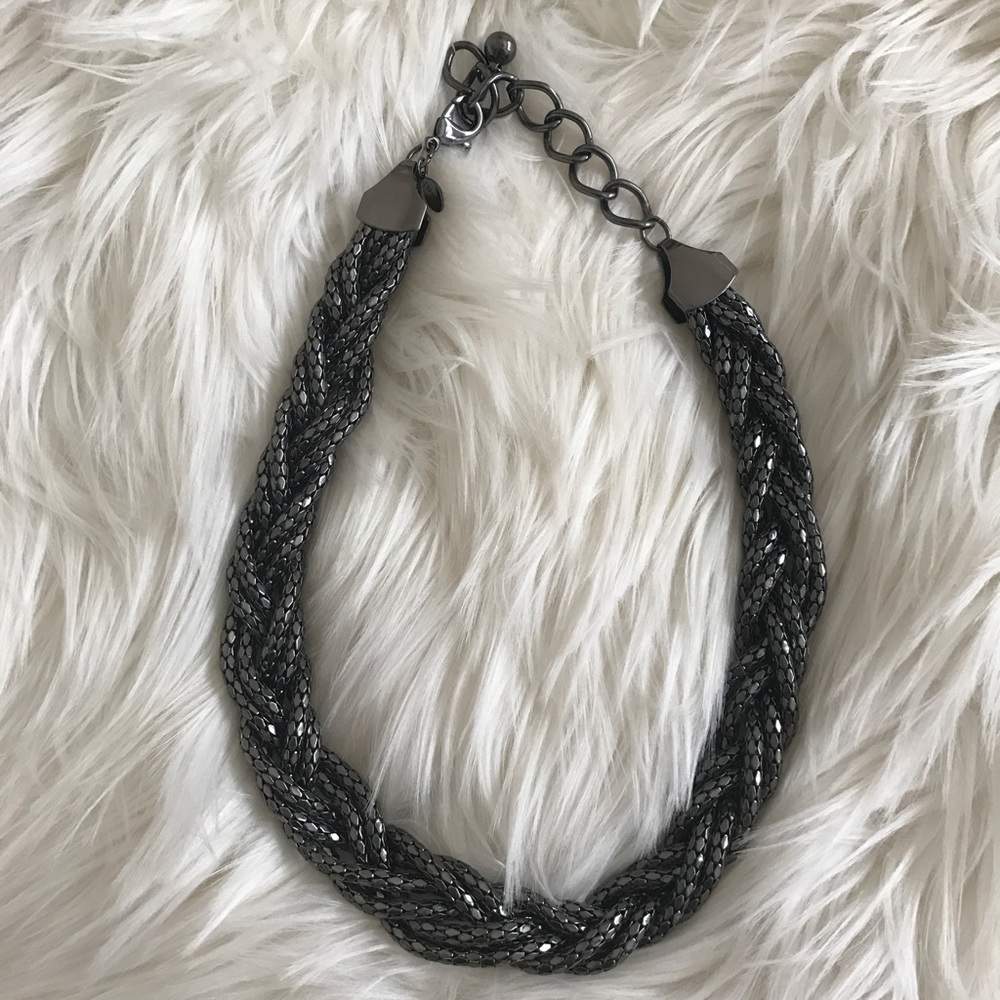 Black metallic necklace