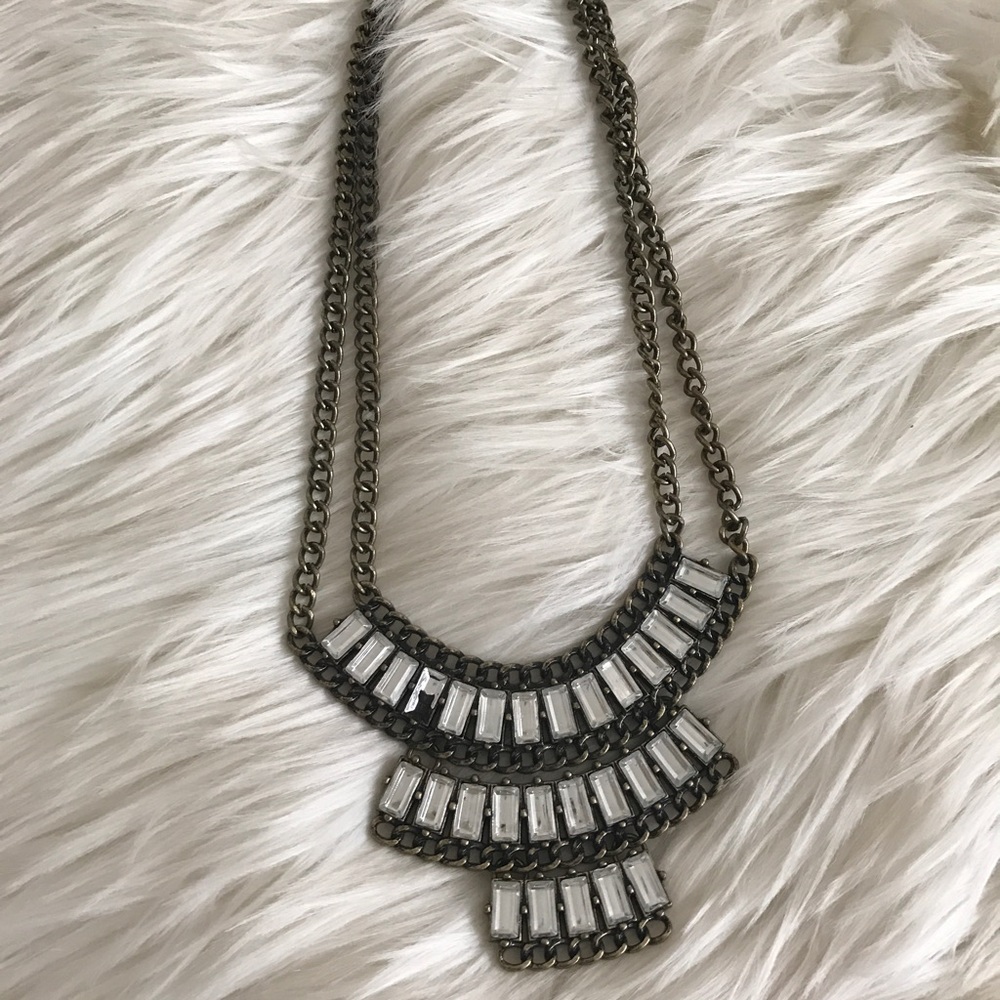 Statement necklace